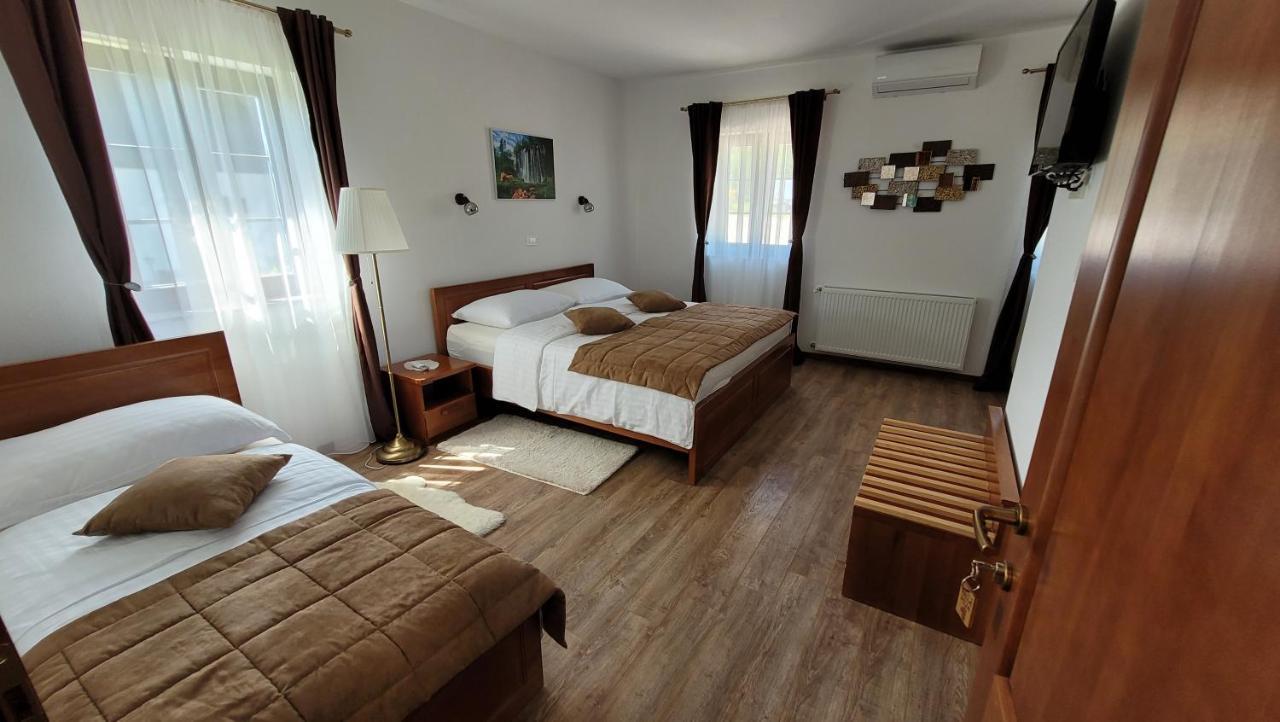 Plitvice Lakes Mija 4*